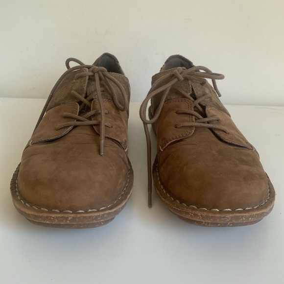 Clarks Leather Lace Up Shoes Size 10M Brown Comfort Walking Tamitha Daisy Oxford - Picture 7 of 15